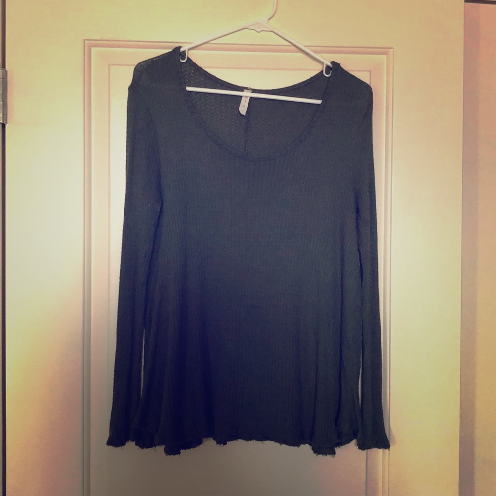 Hunter Green Long-sleeved Swing Top
